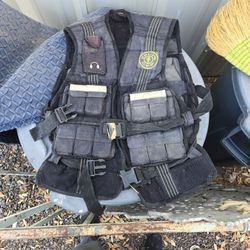 Gold's Gym Weighted Vest 20 Lbs