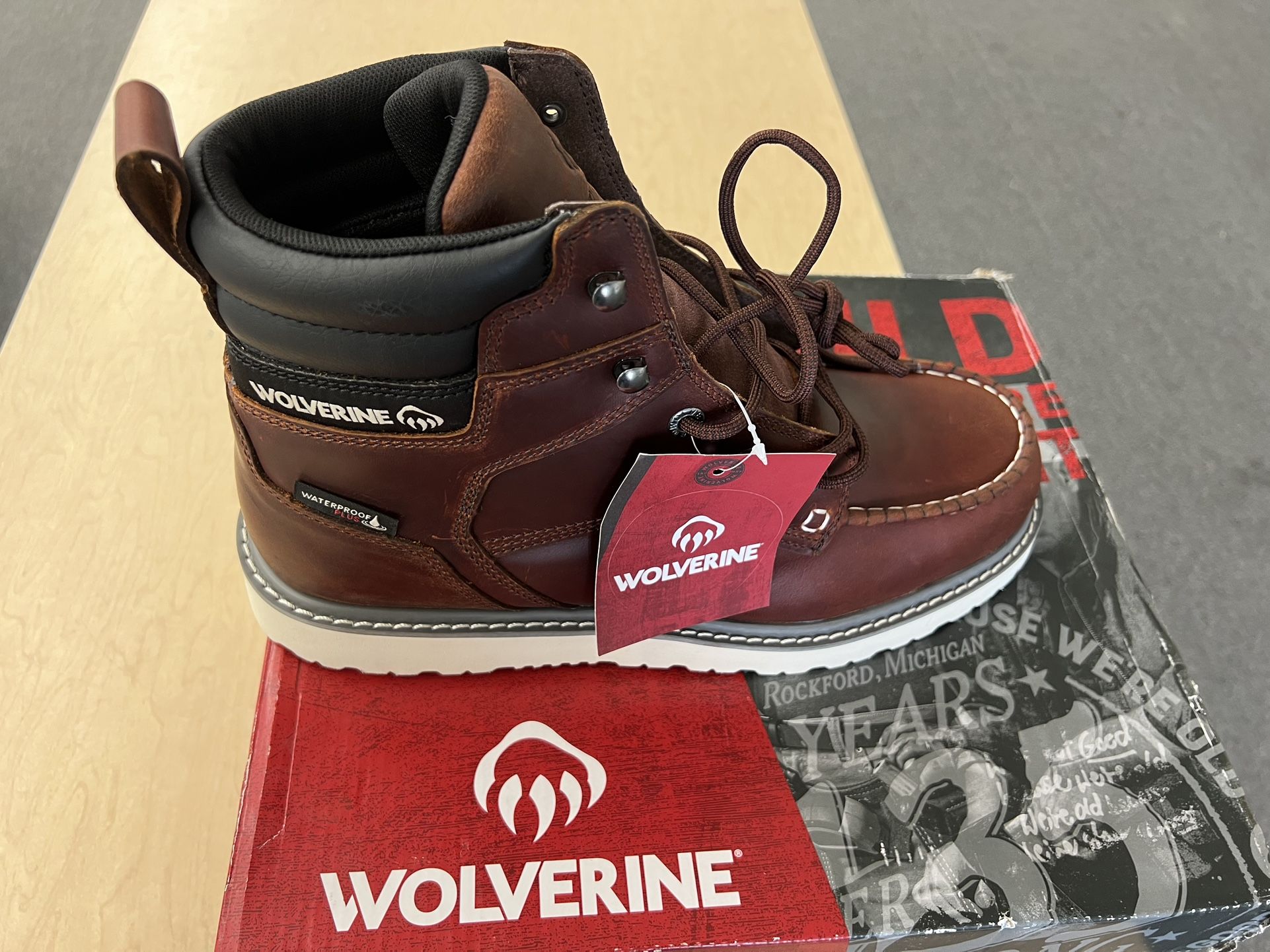 Men Wolverine boots