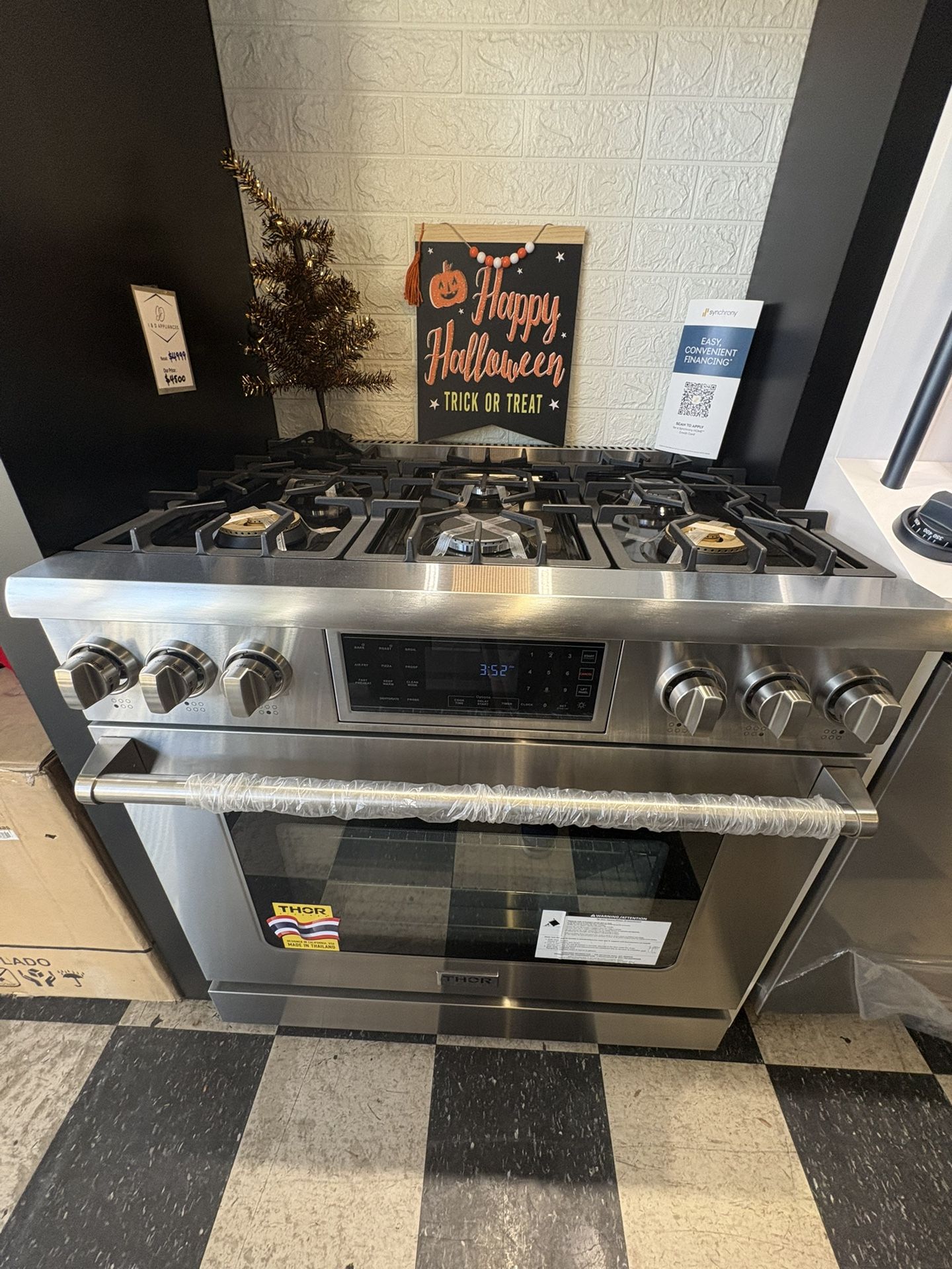 Thor 36” Gas Stove In Stainless Steel