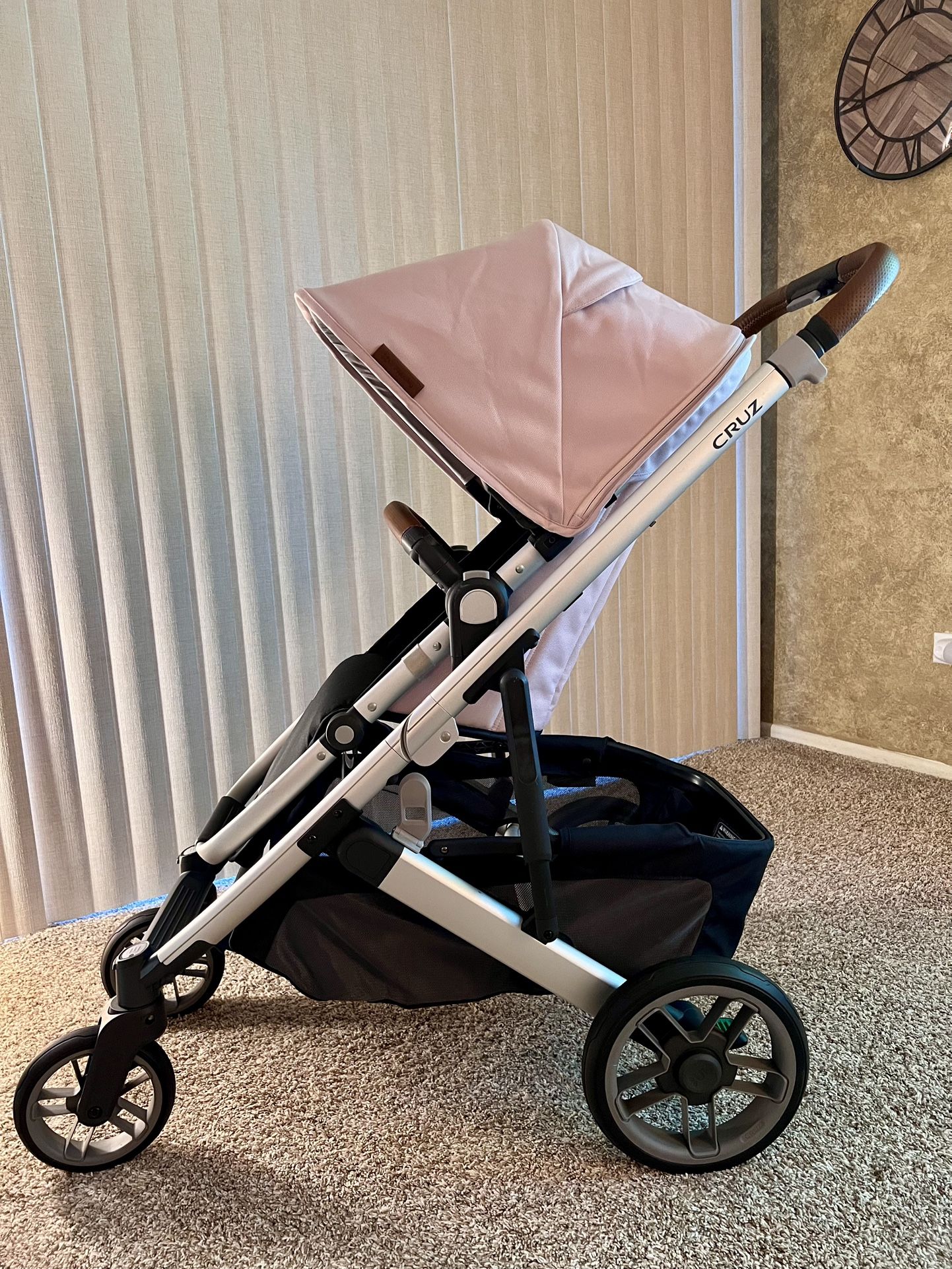 UPPABABY CRUZ V2 STROLLER