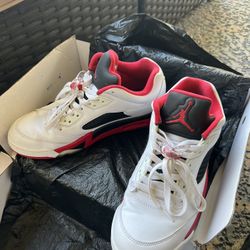 Air Jordan 5