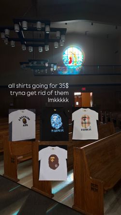 Bape tees 35$