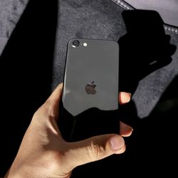iPhone SE 2020 64GB