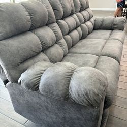 double recliner couch 