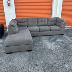 Ashley Furniture Sectional Sofa Couch 🚛 SAME DAY DELIVERY