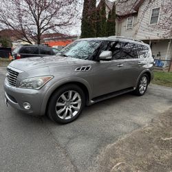 2012 Infiniti Qx56