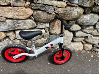 Unused Bixe Balance Bike (Red) for ages 3 to 5 - 30.5 cm (12")