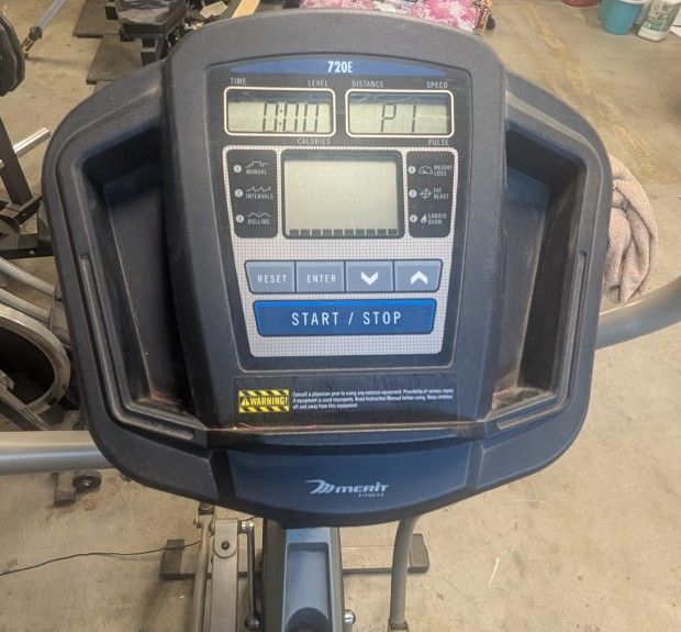 Merit 720E Elliptical Trainer