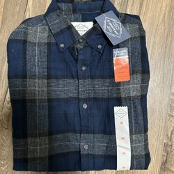 NWT St. John's Bay Super Soft Navy Plaid Flannel
