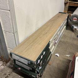 New Waterproof Rigid Core Luxury Vinyl Plank Flooring (123 square feet)