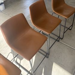 Walker Edison Douglas Industrial Faux Leather Counter Chairs (Set of 4) – Whiskey Brown