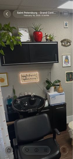 Sign “This is where the magic happens”