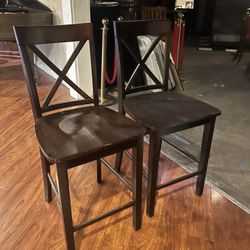 Dark Wood High Table & Chairs 