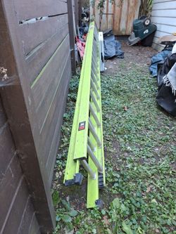 40' Little Giant Sumostance fiberglass extension ladder