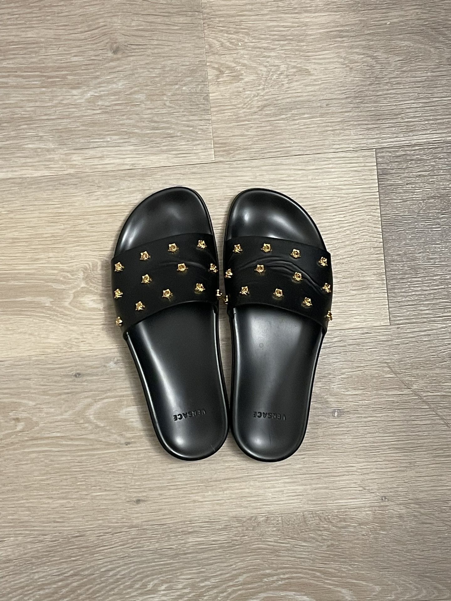 Versace Medusa Stud Leather slides