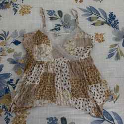 Women’s American Eagle top