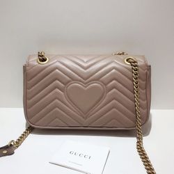 Women's Crossbody Gucci Marmont GG Purse bag
