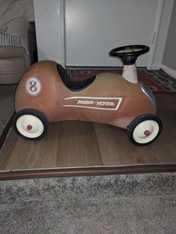 Radio Flyer Car