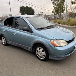 Echo Corolla 4 Door Gas Saver - Trade - Cambio