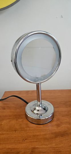 Lighted Vanity Mirror Chrome Tabletop
