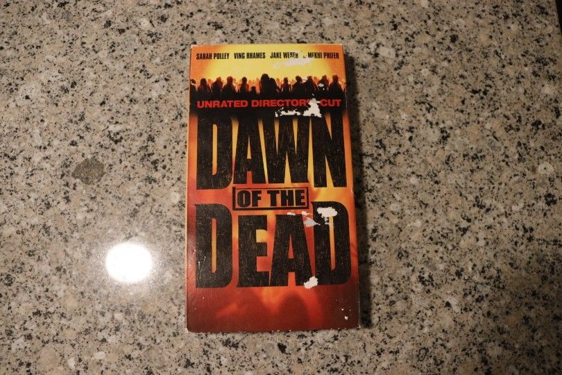 Dawn of the Dead (2004) Unrated Director’s Cut – VHS Tape