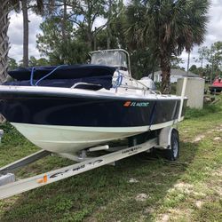 2005 Seahunt 172