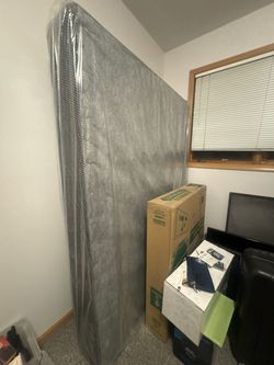 Queen Box Spring Mattress
