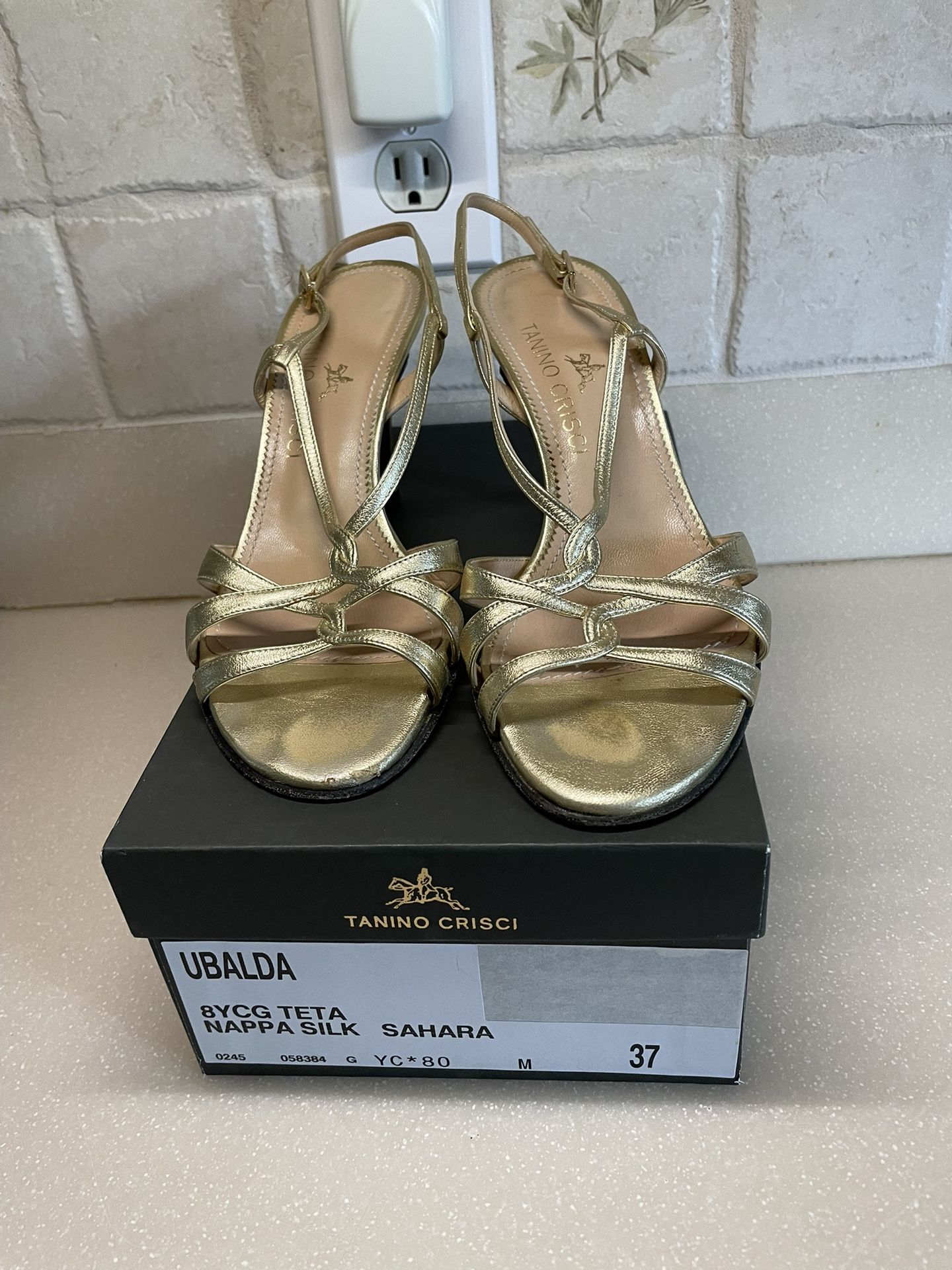 Gold Slingback Heels Sandals Dress Shoes Sz 7 Tanino Crisci