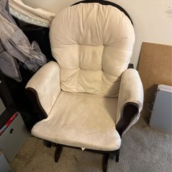 Rocking Chair.  Smooth Motion w/Ottoman. 
