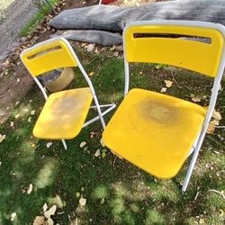 Patio Chairs And Tables