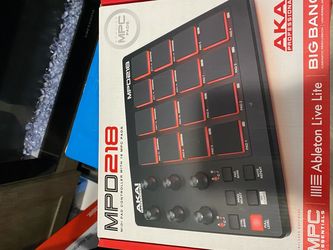 Akai Controller MPD 218