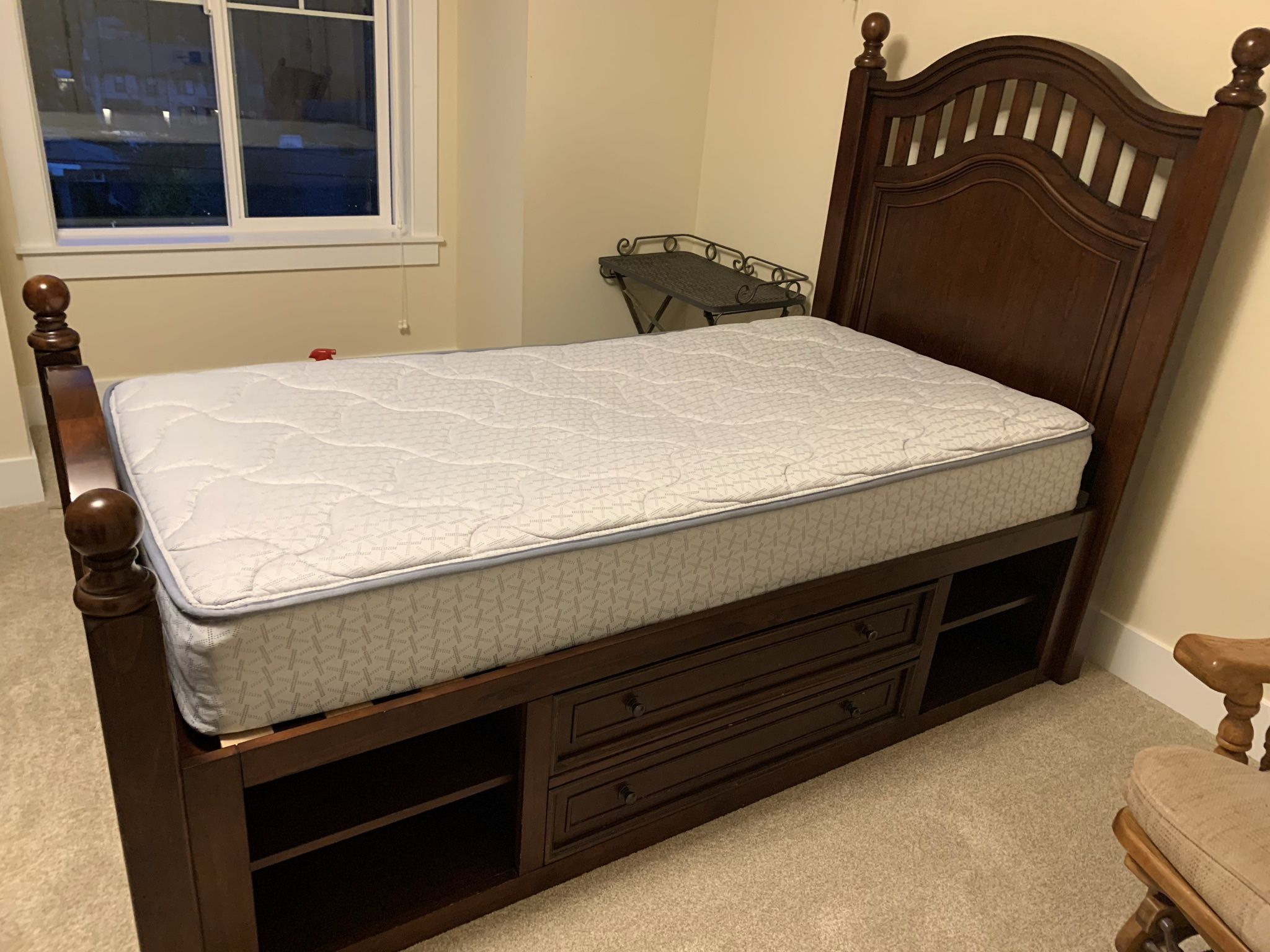 Single Bed Frame And Mattress