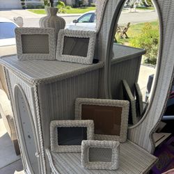 WICKER Henry Link