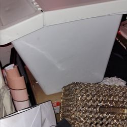 Ikea container