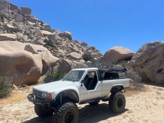 1985 Toyota 4Runner Rock Crawler
