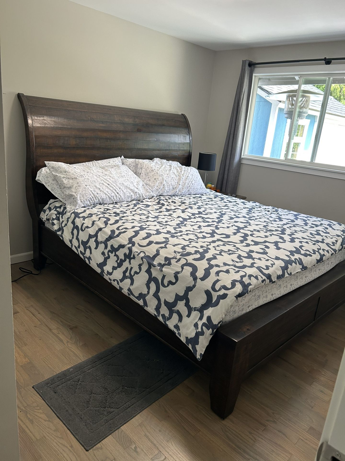 King Wooden Sleigh Bed Frame