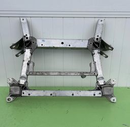 2016 2017 2018 2019 2020 2021 2022 TESLA S FRONT SUSPENSION SUBFRAME CROSSMEMBER CRADLE OEM
