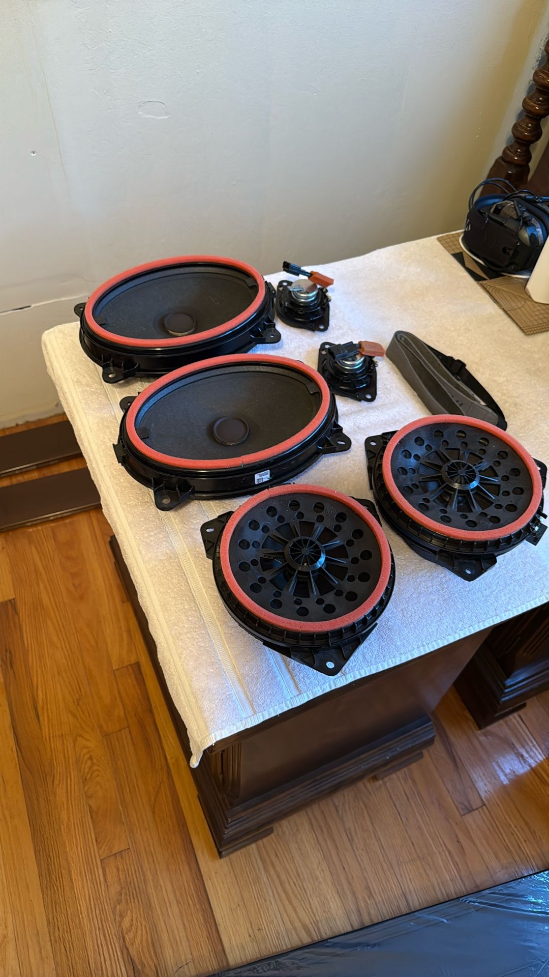 Harman Kardon Car Speakers