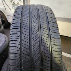 235/45/18 Michelin Set