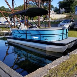 2020 Misty Harbor Tritoon