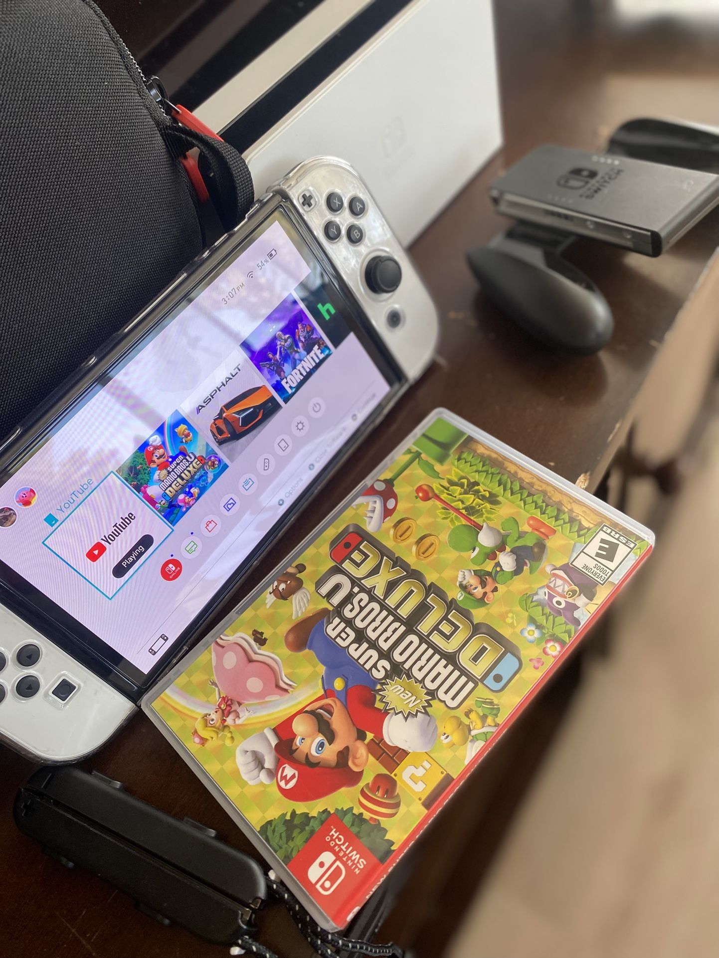 Nintendo Switch Oled White Bundle