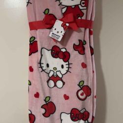 HELLO KITTY BLANKET