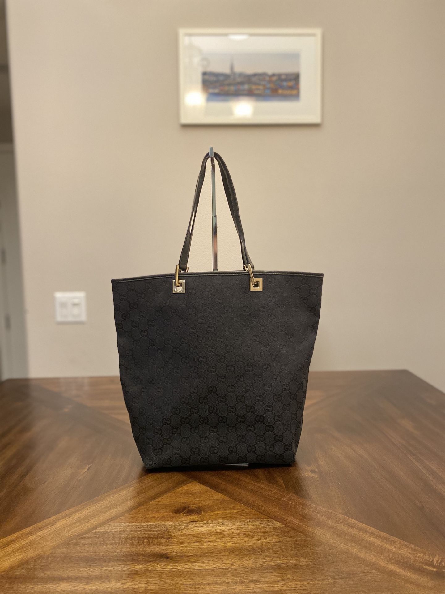 Gucci GG Logo Supreme Totes medium Shoulder bag