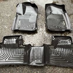Husky Liner Weatherbeater Floor Mats