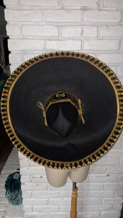 Adult Black and Gold Marachi Sombrero