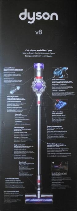 Dyson v8