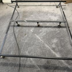 Cal king Metal Heavy duty Frame