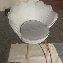 Petal Chairs 