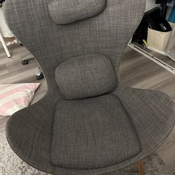 Accent chair