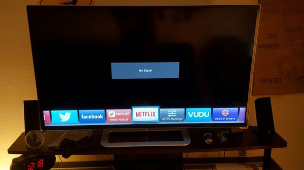 40 inch vizio flat screen smart TV (wifi or ethernet) for Sale in Issaquah, WA - OfferUp